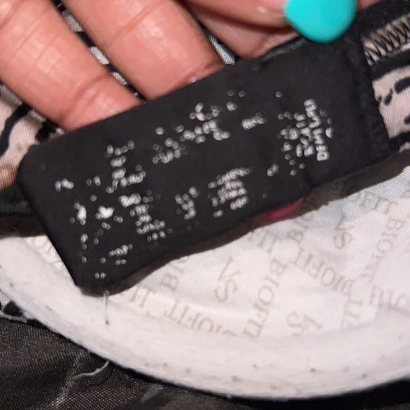 2/$20 🦓 🐆VS BIOFIT Animal Print WILD SPARKLE PADDED BRA!! *See video - Picture 7 of 7